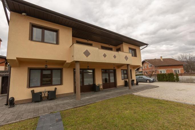 Pansion San Hotel Bihac Exterior photo